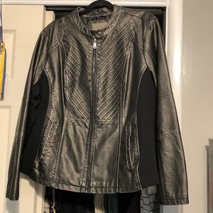 3x Maurice’s leather jacket